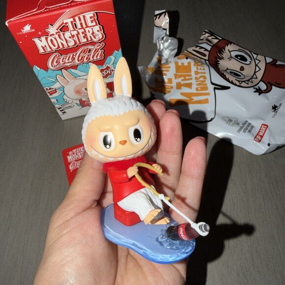 Authentic POP MART THE MONSTERS Labubu Coca Cola Series "Look What I Found" - Picture 3 of 4